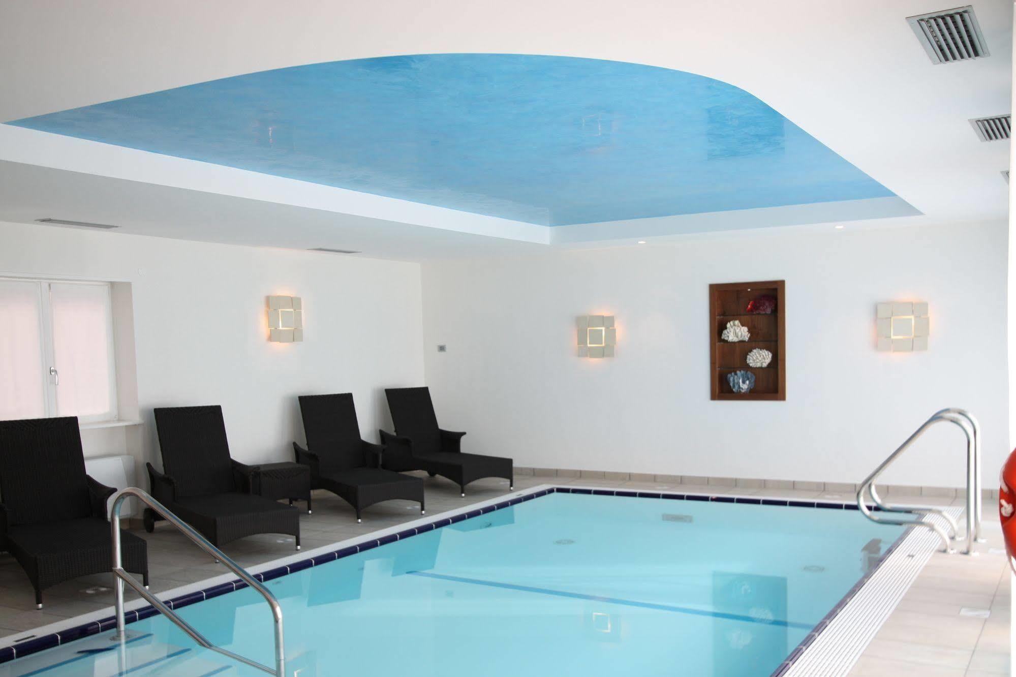 Hotel Garni Corallo Torbole Sul Garda Dış mekan fotoğraf