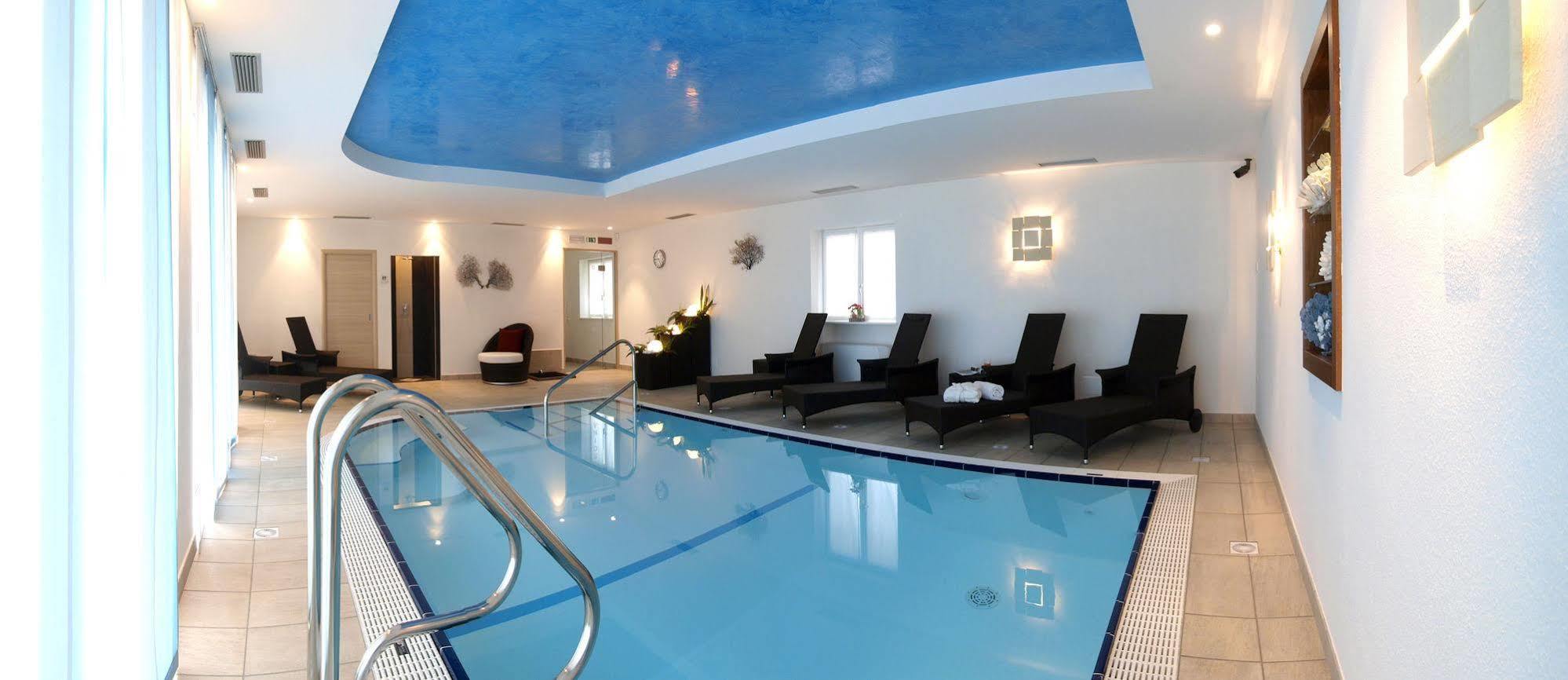 Hotel Garni Corallo Torbole Sul Garda Dış mekan fotoğraf
